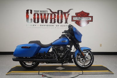 2026 Harley-Davidson FLHX - Street Glide Base