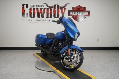 2026 Harley-Davidson FLHX - Street Glide Base