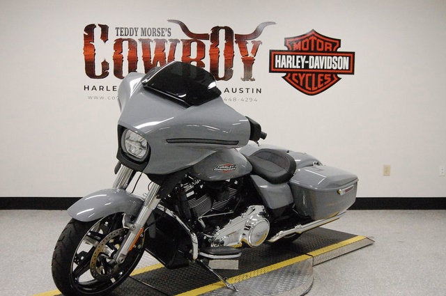 2026 Harley-Davidson FLHX - Street Glide Base