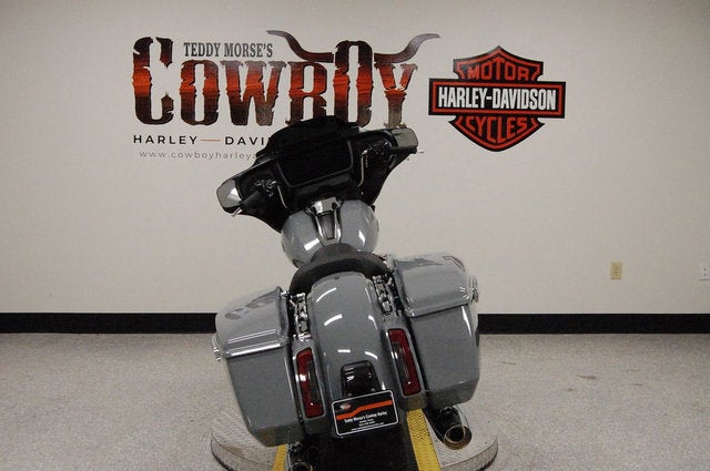 2026 Harley-Davidson FLHX - Street Glide Base