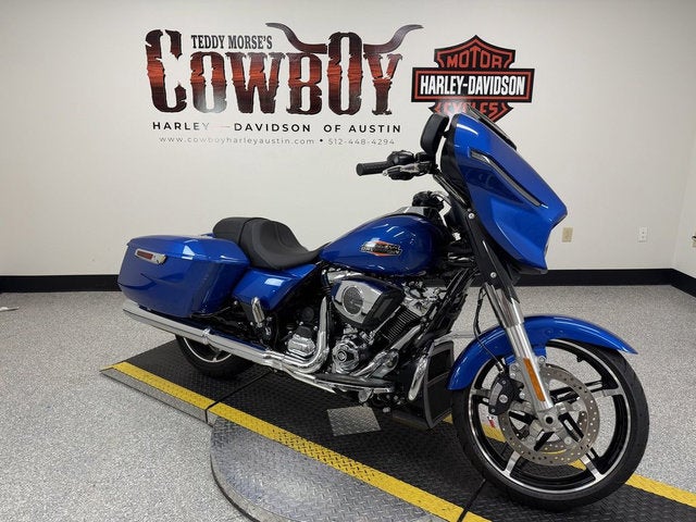 2025 Harley-Davidson FLHX - Street Glide Base