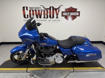 2025 Harley-Davidson FLHX - Street Glide Base