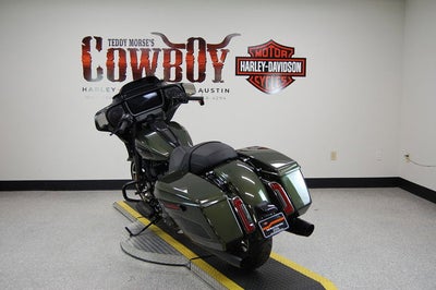 2026 Harley-Davidson FLHX - Street Glide Base