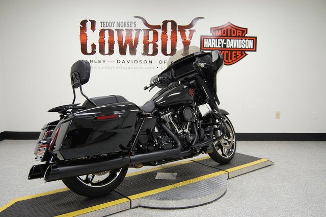 2024 Harley-Davidson FLHX - Street Glide Base