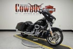 2019 Harley-Davidson FLHX - Street Glide Base
