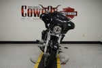 2019 Harley-Davidson FLHX - Street Glide Base