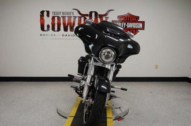 2019 Harley-Davidson FLHX - Street Glide Base