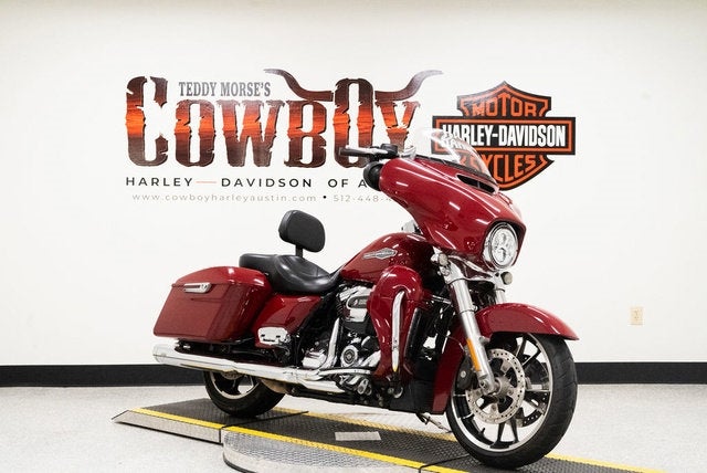 2021 Harley-Davidson FLHX - Street Glide Base