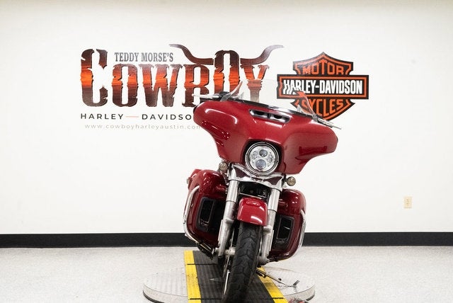 2021 Harley-Davidson FLHX - Street Glide Base