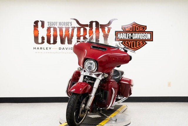 2021 Harley-Davidson FLHX - Street Glide Base