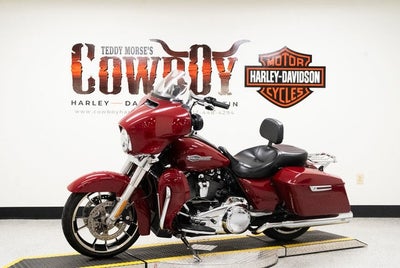 2021 Harley-Davidson FLHX - Street Glide Base