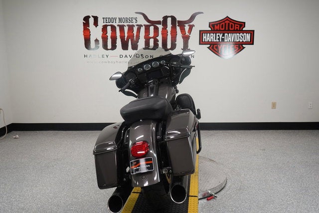 2023 Harley-Davidson FLHTK - Ultra Limited Base