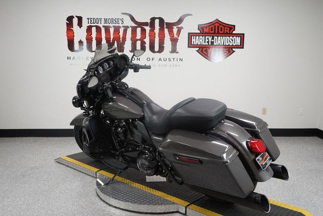 2023 Harley-Davidson FLHTK - Ultra Limited Base