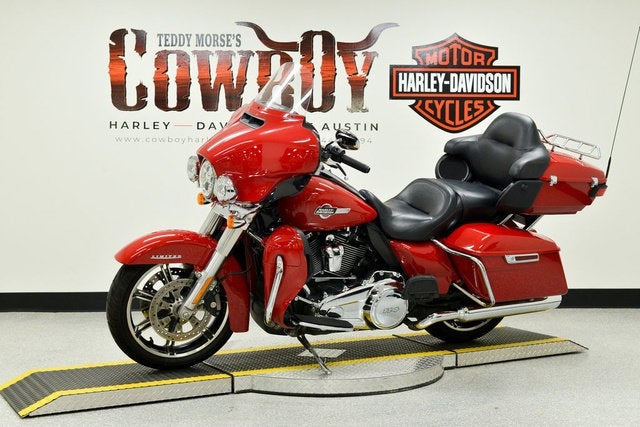 2023 Harley-Davidson FLHTK - Ultra Limited Base