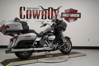 2017 Harley-Davidson FLTRU - Road Glide Ultra Base