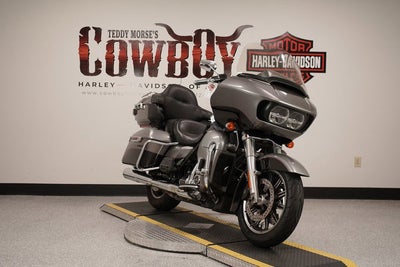 2017 Harley-Davidson FLTRU - Road Glide Ultra Base