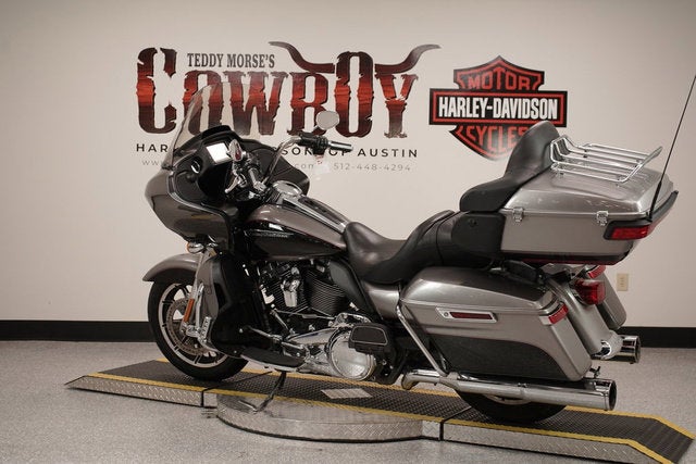 2017 Harley-Davidson FLTRU - Road Glide Ultra Base