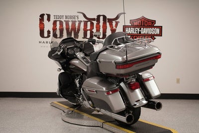 2017 Harley-Davidson FLTRU - Road Glide Ultra Base