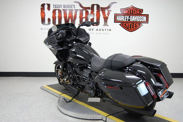 2025 Harley-Davidson FLTRX - Road Glide Base