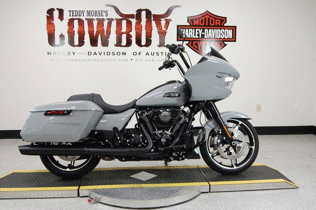 2026 Harley-Davidson FLTRX - Road Glide Base
