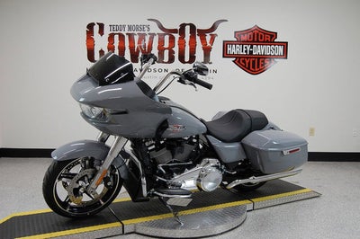 2026 Harley-Davidson FLTRX - Road Glide Base