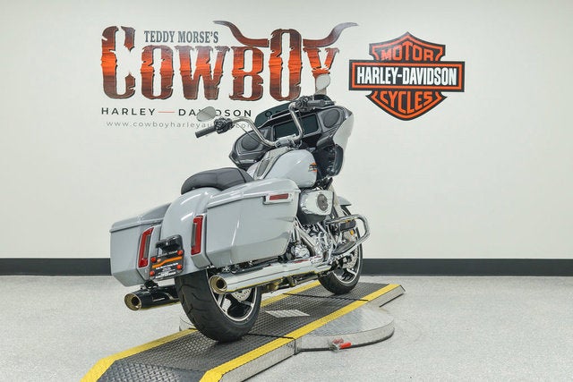 2025 Harley-Davidson FLTRX - Road Glide Base