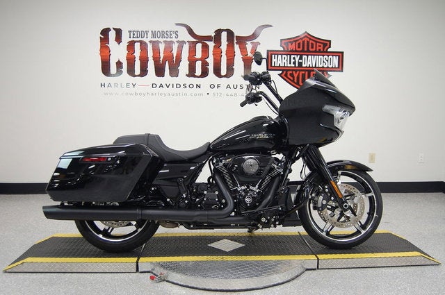 2026 Harley-Davidson FLTRX - Road Glide Base