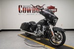 2017 Harley-Davidson Street Glide FLHXS - Special