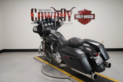 2017 Harley-Davidson Street Glide FLHXS - Special