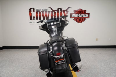 2017 Harley-Davidson Street Glide FLHXS - Special