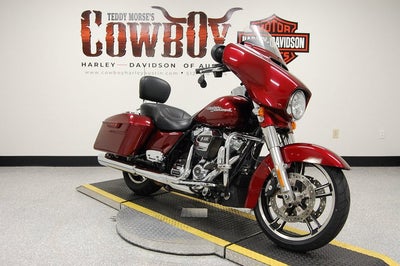 2017 Harley-Davidson Street Glide FLHXS - Special