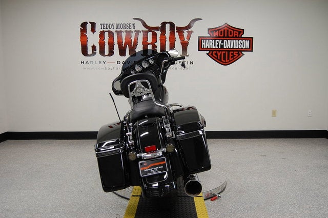 2016 Harley-Davidson FLHXS - Street Glide Special Base