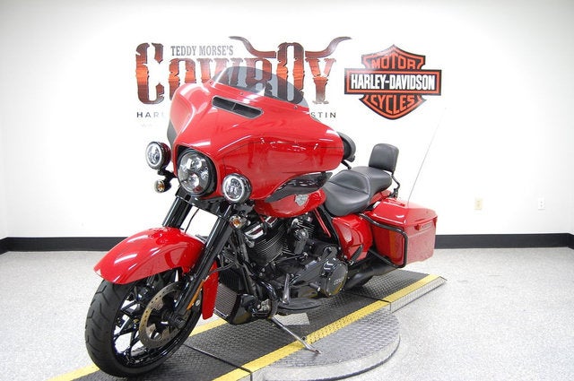 2022 Harley-Davidson Street Glide FLHXS - Special