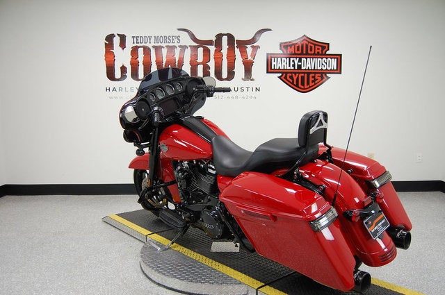 2022 Harley-Davidson Street Glide FLHXS - Special