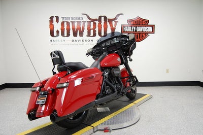 2022 Harley-Davidson Street Glide FLHXS - Special