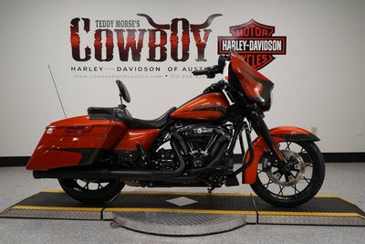 2020 Harley-Davidson Street Glide FLHXS - Special