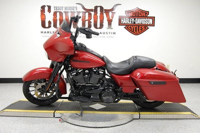 2019 Harley-Davidson Street Glide FLHXS - Special