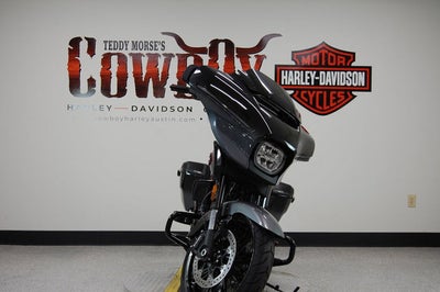 2025 Harley-Davidson FLHXSE - CVO Street Glide Base