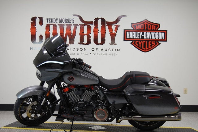 2025 Harley-Davidson FLHXSE - CVO Street Glide Base