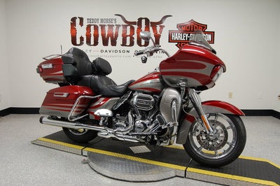 2016 Harley-Davidson Touring FLTRUSE - CVO Road Glide Ultra