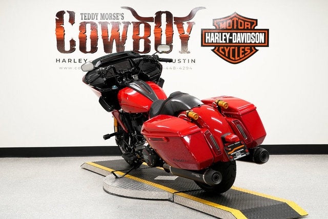 2025 Harley-Davidson FLTRXSTSE - CVO Road Glide ST Base