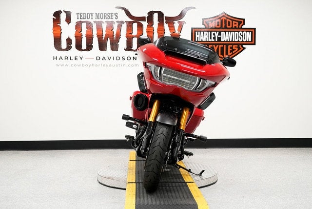 2025 Harley-Davidson FLTRXSTSE - CVO Road Glide ST Base