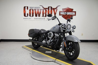 2026 Harley-Davidson Softail FLHC - Heritage Classic