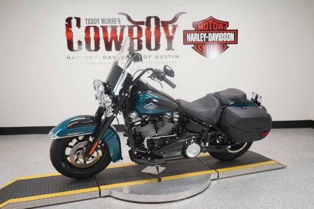 2026 Harley-Davidson Softail FLHC - Heritage Classic