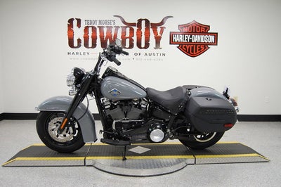 2026 Harley-Davidson Softail FLHC - Heritage Classic