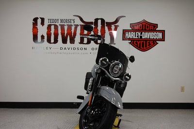 2026 Harley-Davidson Softail FLHC - Heritage Classic