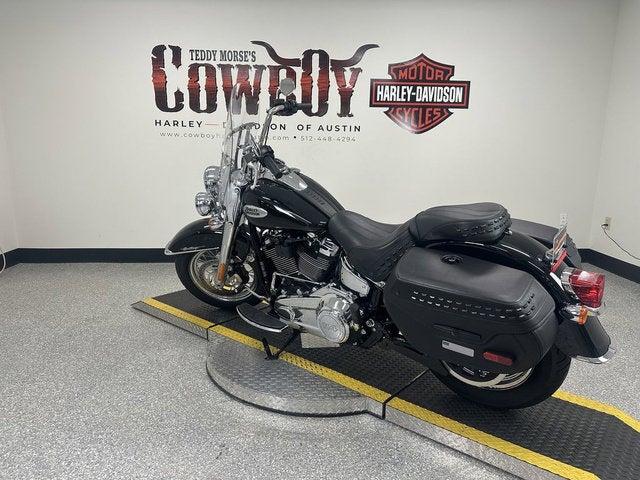 2024 Harley-Davidson Softail FLHCS - Heritage Classic