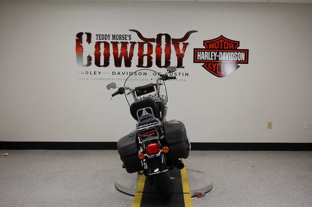 2022 Harley-Davidson Softail FLHCS - Heritage Classic 114