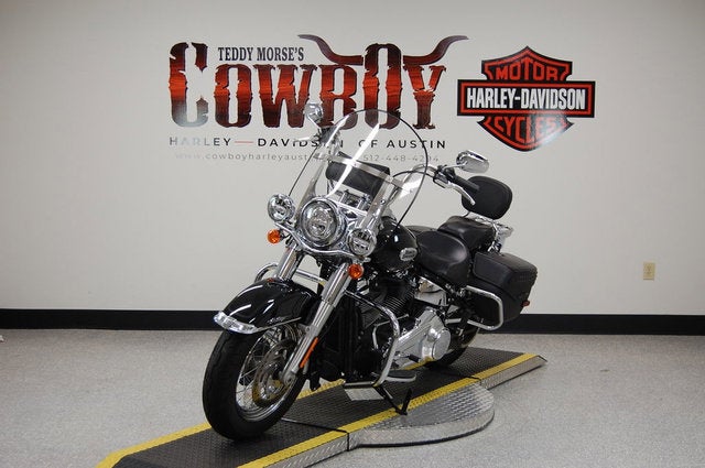 2022 Harley-Davidson Softail FLHCS - Heritage Classic 114