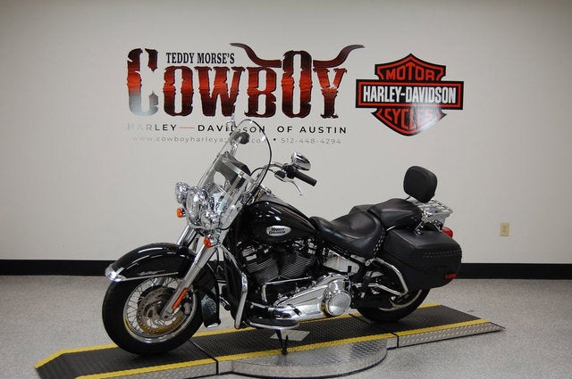 2022 Harley-Davidson Softail FLHCS - Heritage Classic 114